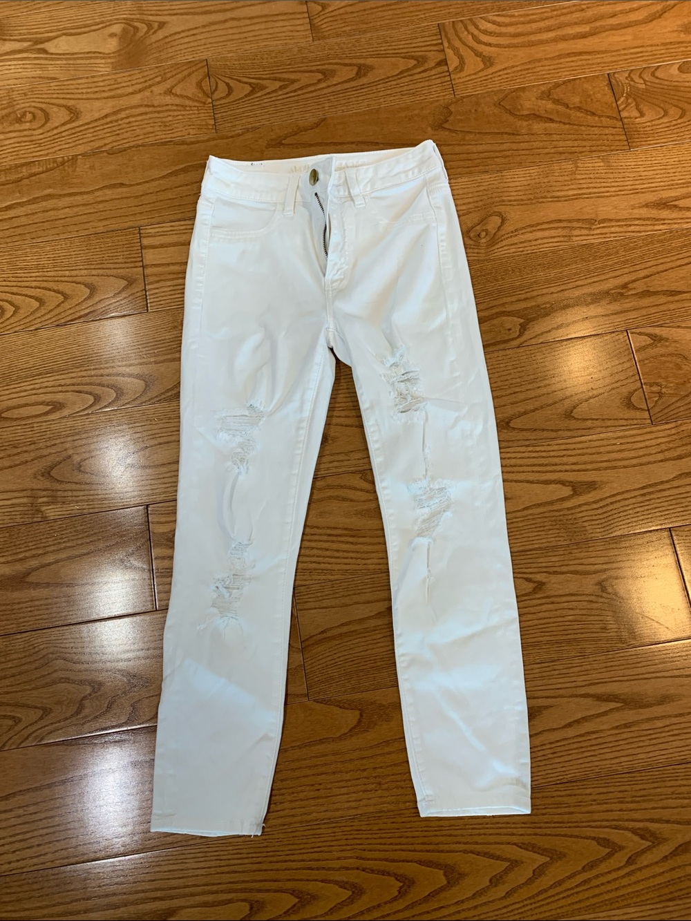 💛2/$20 American Eagle white stretch distressed skinny jeans size xs/2